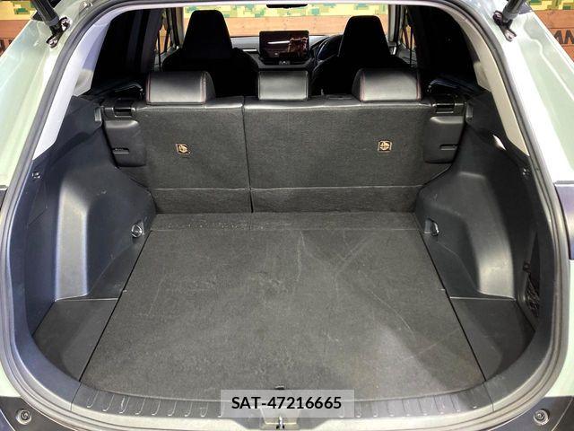 Toyota RAV4 2023-04 5876697-10