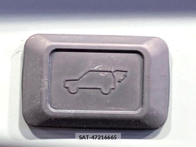 Toyota RAV4 2023-04 5876697-6