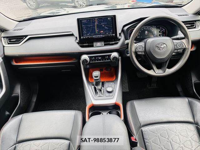 Toyota RAV4 2020-02 6016989-2