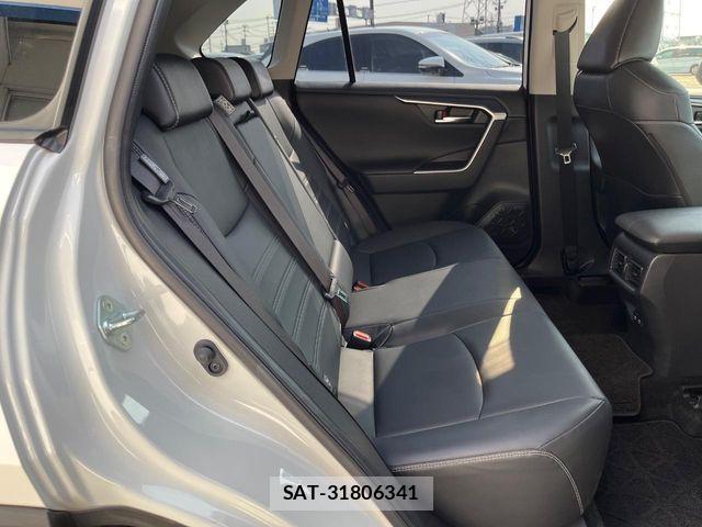 Toyota RAV4 2019-07 6016987-8