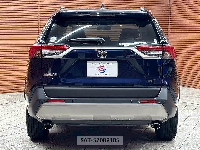 Toyota RAV4 2024-04 6016949-18