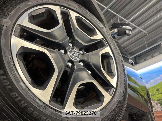 Toyota RAV4 2019-06 6016983-12