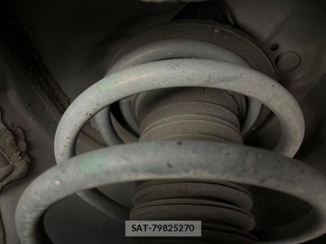 Toyota RAV4 2019-06 6016983-19