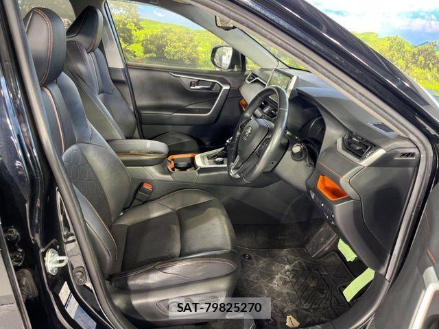 Toyota RAV4 2019-06 6016983-7