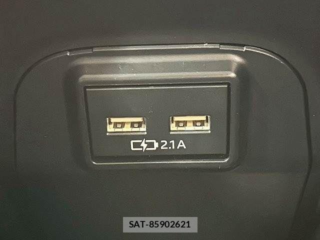 Toyota RAV4 2020-09 6135602-13