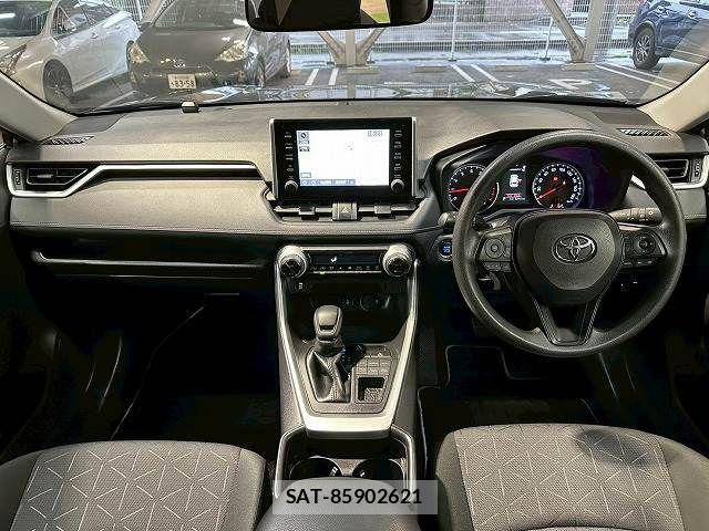Toyota RAV4 2020-09 6135602-2