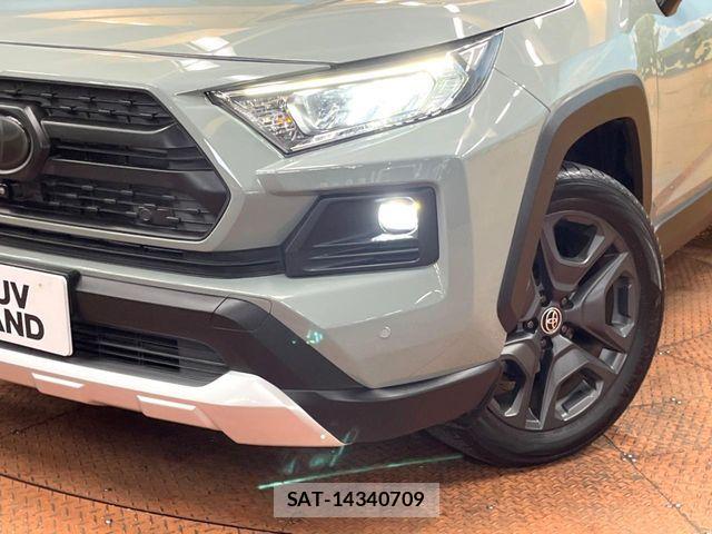 Toyota RAV4 2023-07 6218848-10
