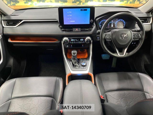 Toyota RAV4 2023-07 6218848-1
