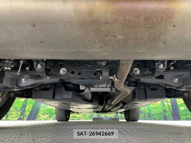 Toyota RAV4 2020-03 6218904-18