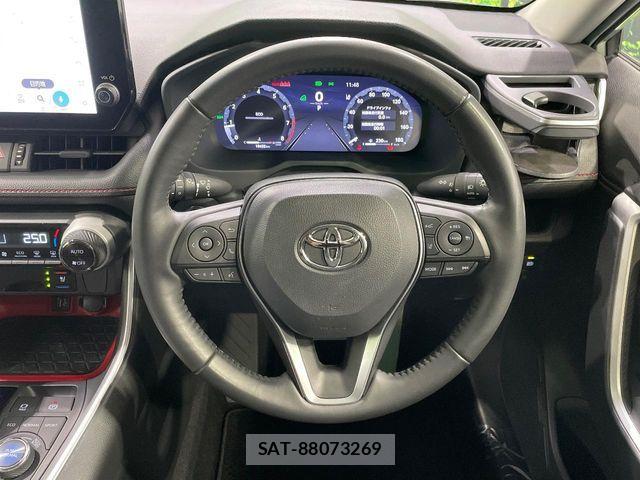 Toyota RAV4 2024-01 6218849-11