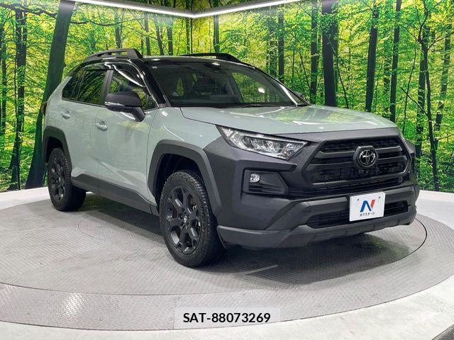 Toyota RAV4 2024-01 6218849-16