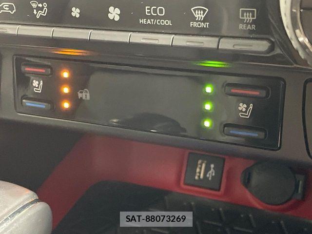 Toyota RAV4 2024-01 6218849-6