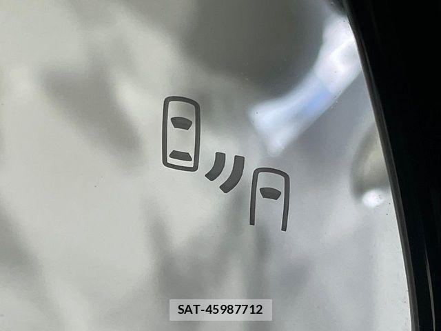Toyota RAV4 2019-08 6218916-6