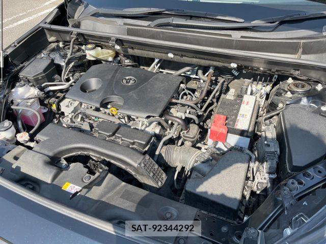 Toyota RAV4 2021-07 6218914-17