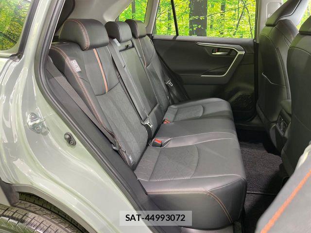 Toyota RAV4 2023-09 6218872-9