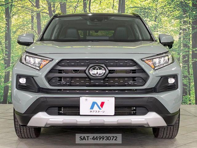 Toyota RAV4 2023-09 6218872-14