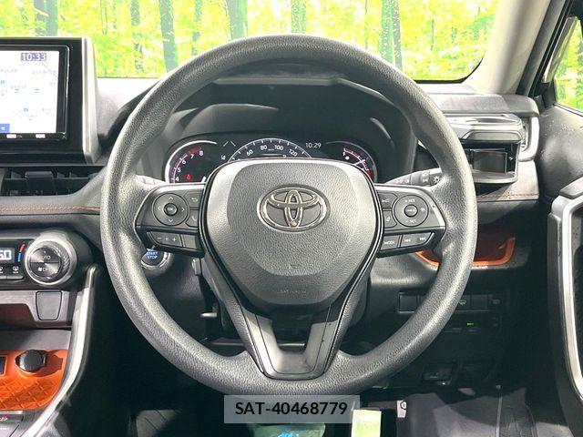 Toyota RAV4 2019-04 6218913-11