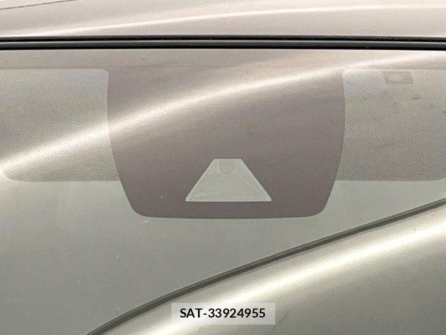 Toyota RAV4 2020-02 6218903-4