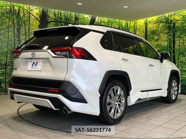 Toyota RAV4 2019-07 6246990-16