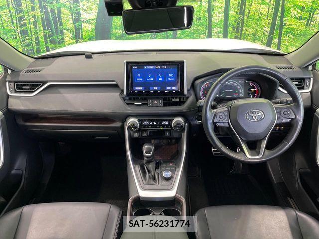 Toyota RAV4 2019-07 6246990-1
