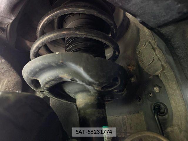 Toyota RAV4 2019-07 6246990-19