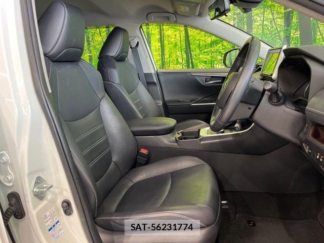 Toyota RAV4 2019-07 6246990-7
