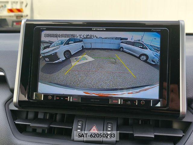 Toyota RAV4 2020-05 6265698-11
