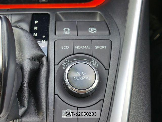 Toyota RAV4 2020-05 6265698-14