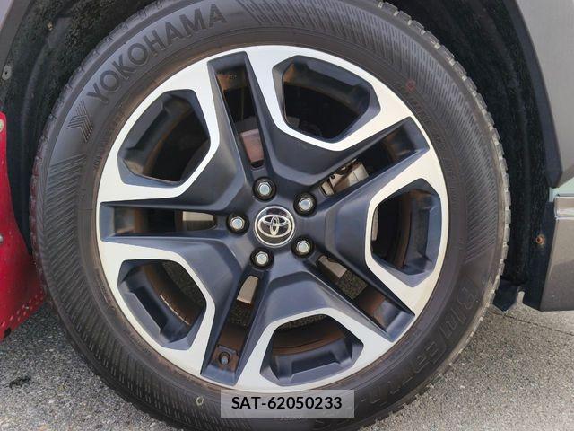 Toyota RAV4 2020-05 6265698-23