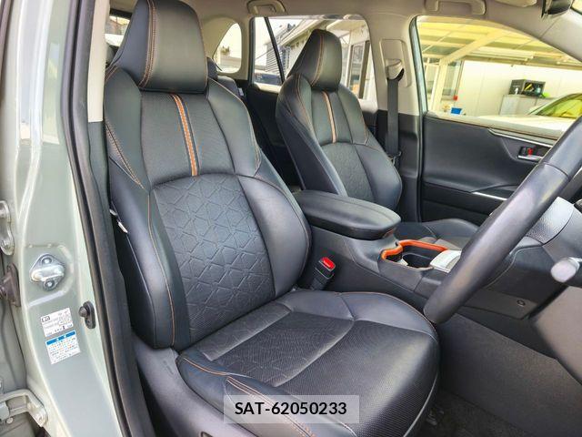 Toyota RAV4 2020-05 6265698-3