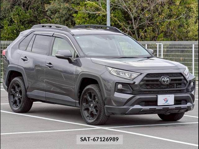 Toyota RAV4 2021-09 6277203-14
