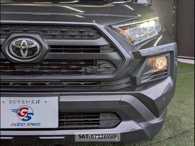Toyota RAV4 2021-09 6277203-19