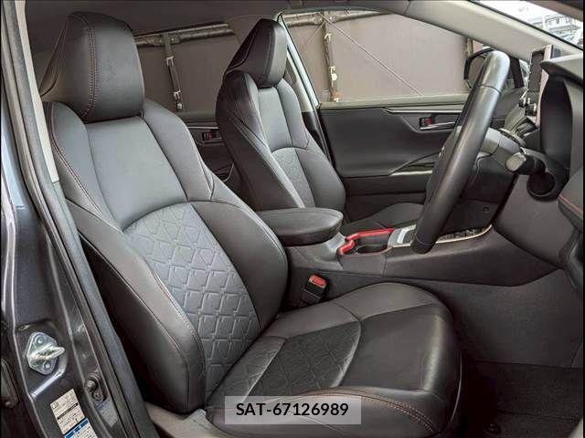 Toyota RAV4 2021-09 6277203-4