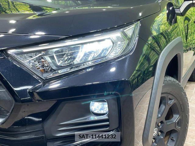 Toyota RAV4 2022-01 6502563-11