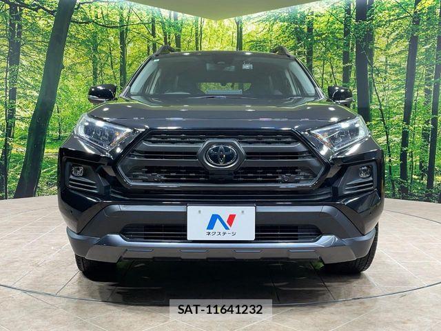 Toyota RAV4 2022-01 6502563-13
