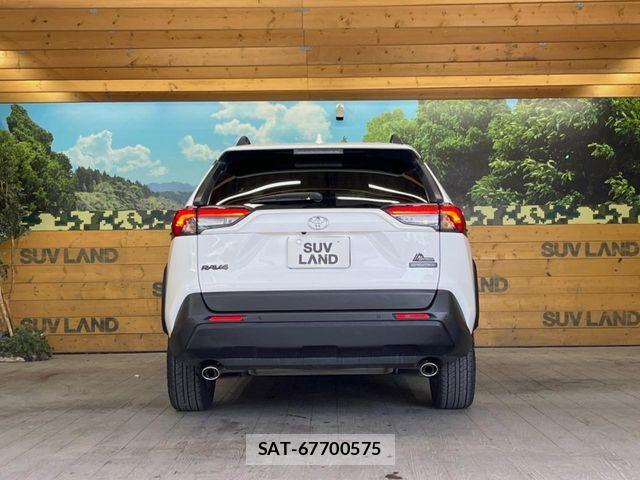 Toyota RAV4 2024-09 6614393-16