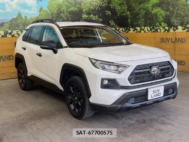 Toyota RAV4 2024-09 6614393-17