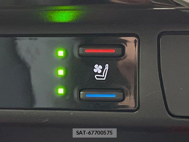 Toyota RAV4 2024-09 6614393-7