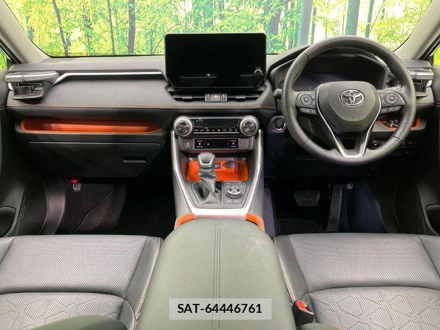 Toyota RAV4 2023-11 6614395-1
