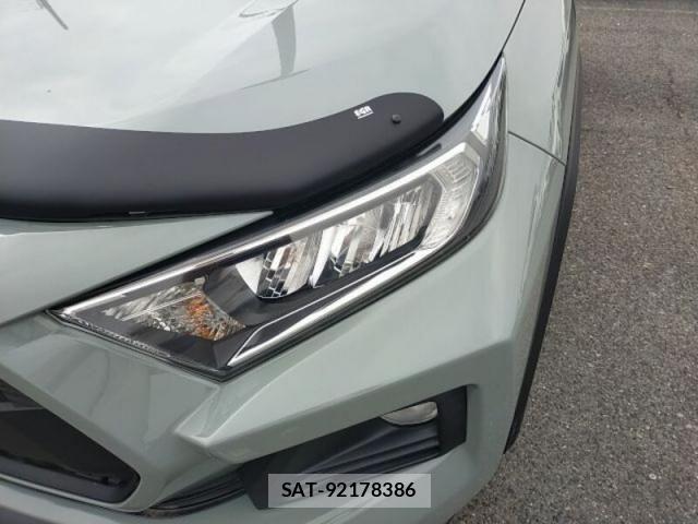 Toyota RAV4 2020-07 6614415-14