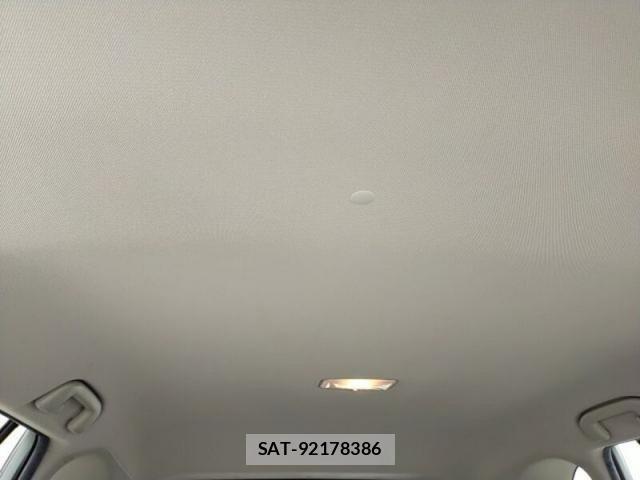 Toyota RAV4 2020-07 6614415-17