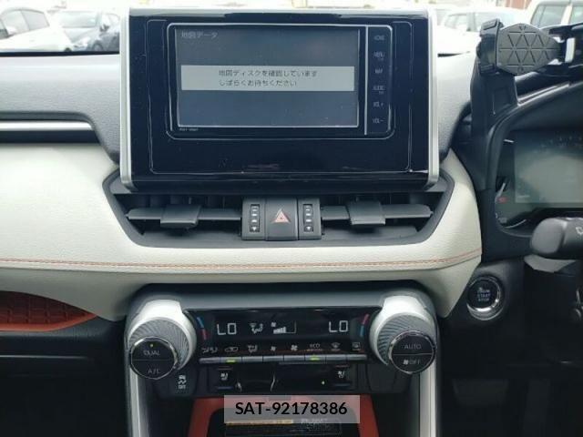 Toyota RAV4 2020-07 6614415-20