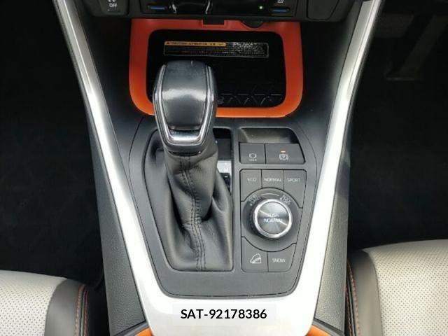 Toyota RAV4 2020-07 6614415-22