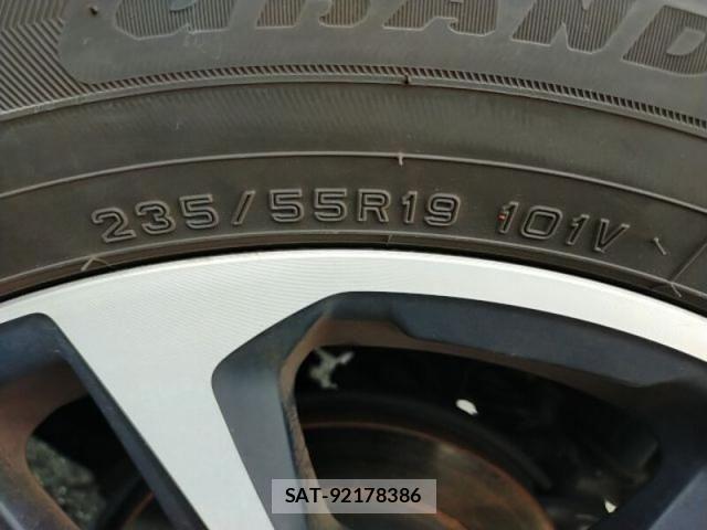 Toyota RAV4 2020-07 6614415-26