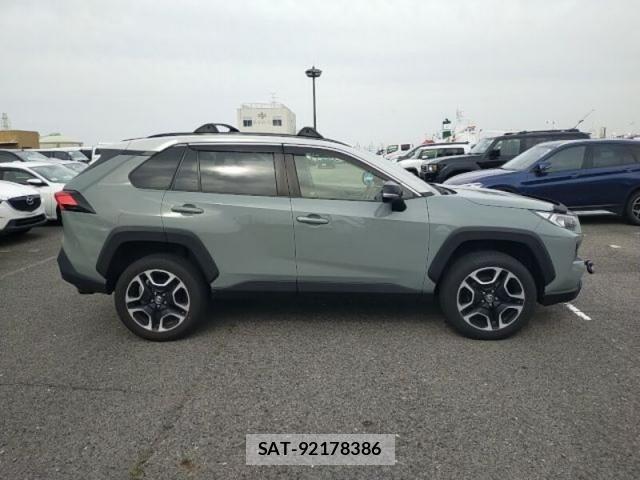 Toyota RAV4 2020-07 6614415-6