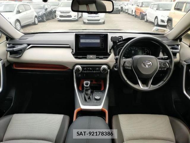 Toyota RAV4 2020-07 6614415-8