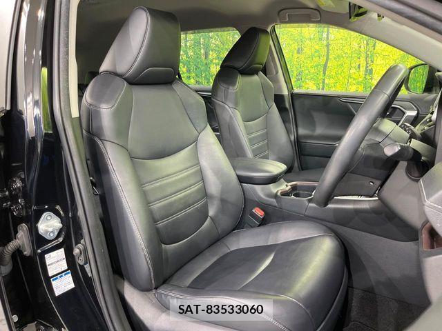 Toyota RAV4 2019-12 6614416-7