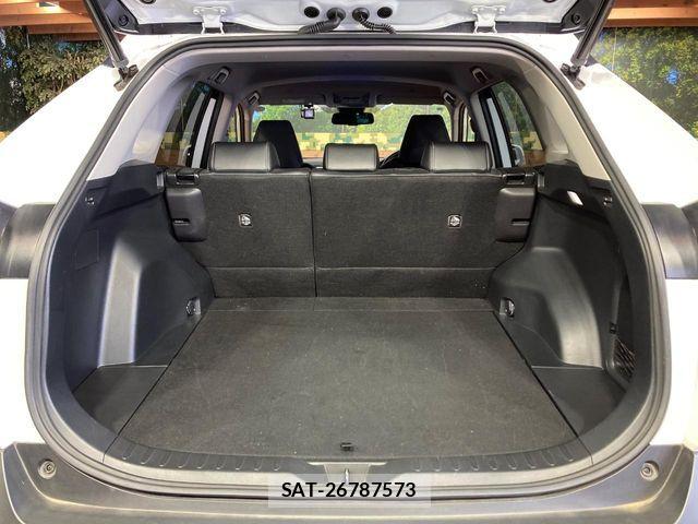 Toyota RAV4 2022-10 6642307-10