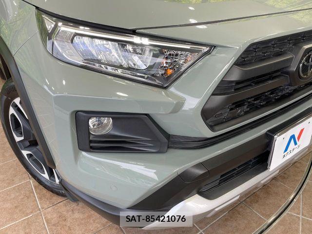 Toyota RAV4 2019-12 6642309-11