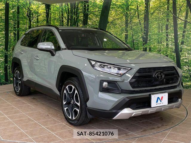 Toyota RAV4 2019-12 6642309-15